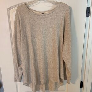 Cupio Women's Light Gray Top